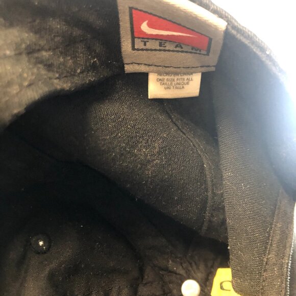 Vintage Nike Team Mens Green Oregon Ducks Fitted Strap Hat Baseball Cap Swoosh - Picture 3 of 3